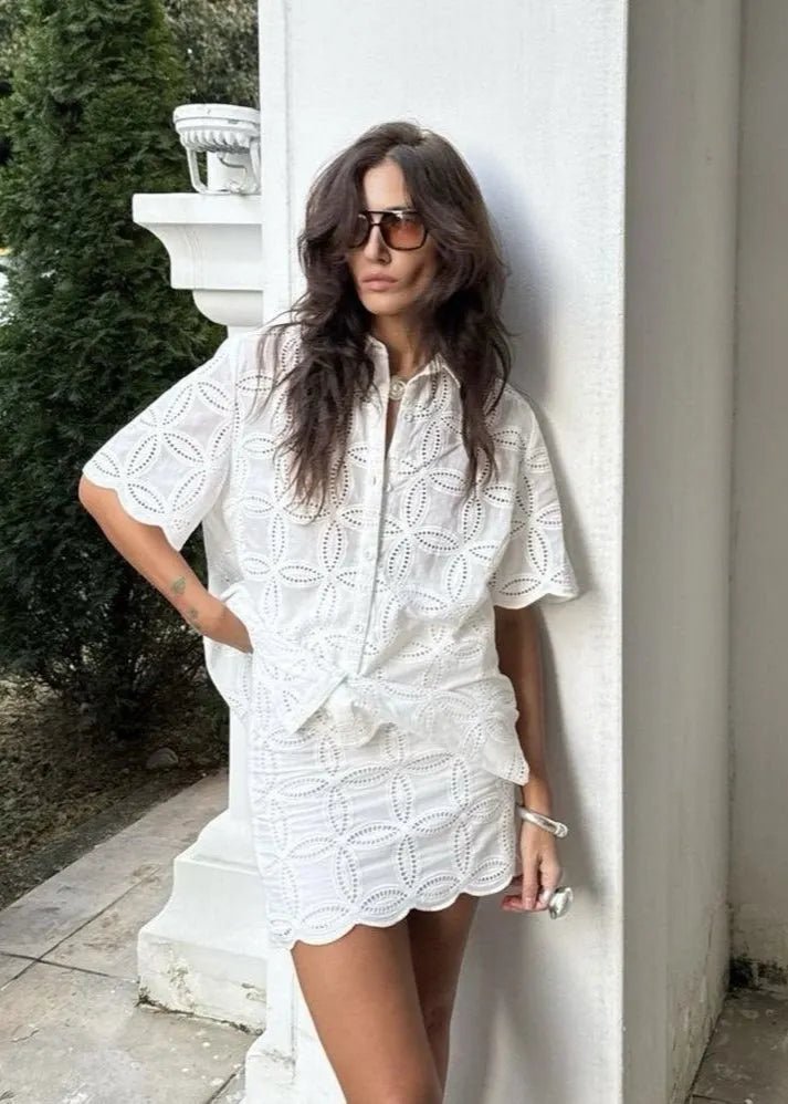 Ensemble chemise et jupe brodées Adita