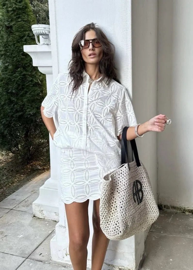 Ensemble chemise et jupe brodées Adita