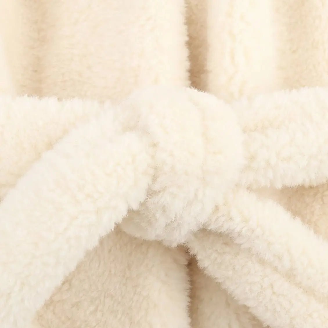 Aellinne Belted Faux Fur Coat