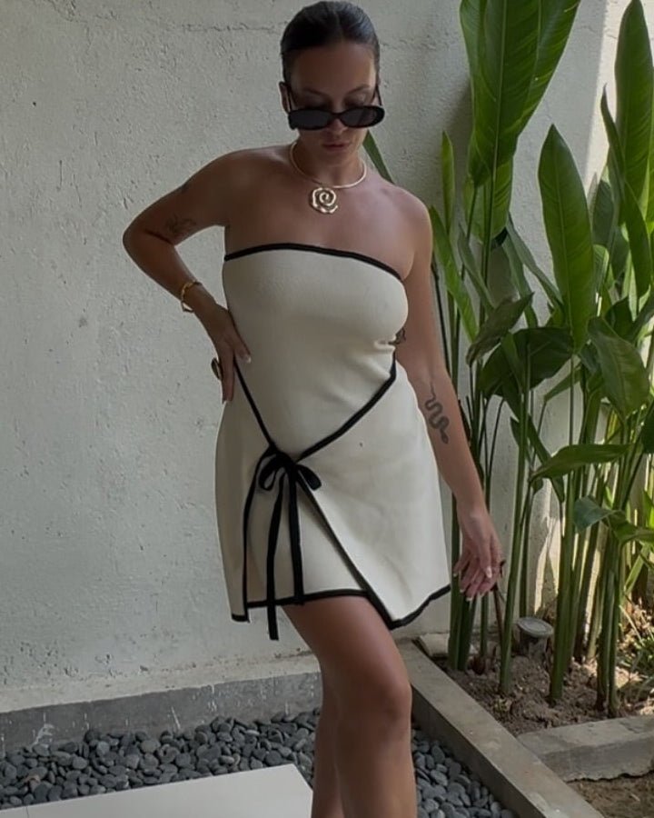 Mini-robe Ahana dos nu à lacets