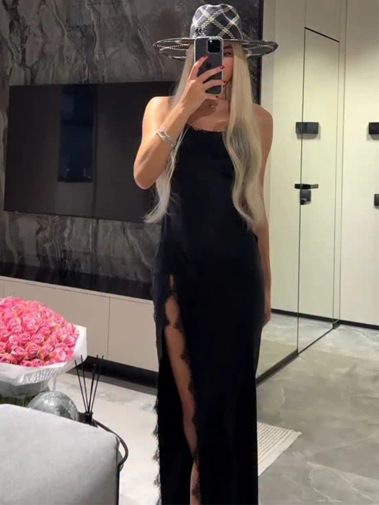 Robe longue Ahlam en dentelle à col licou