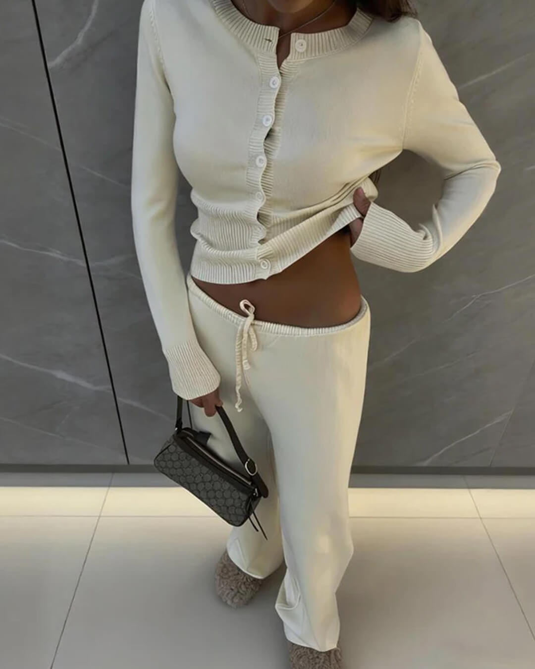 Ensemble cardigan et pantalon en tricot Aimee