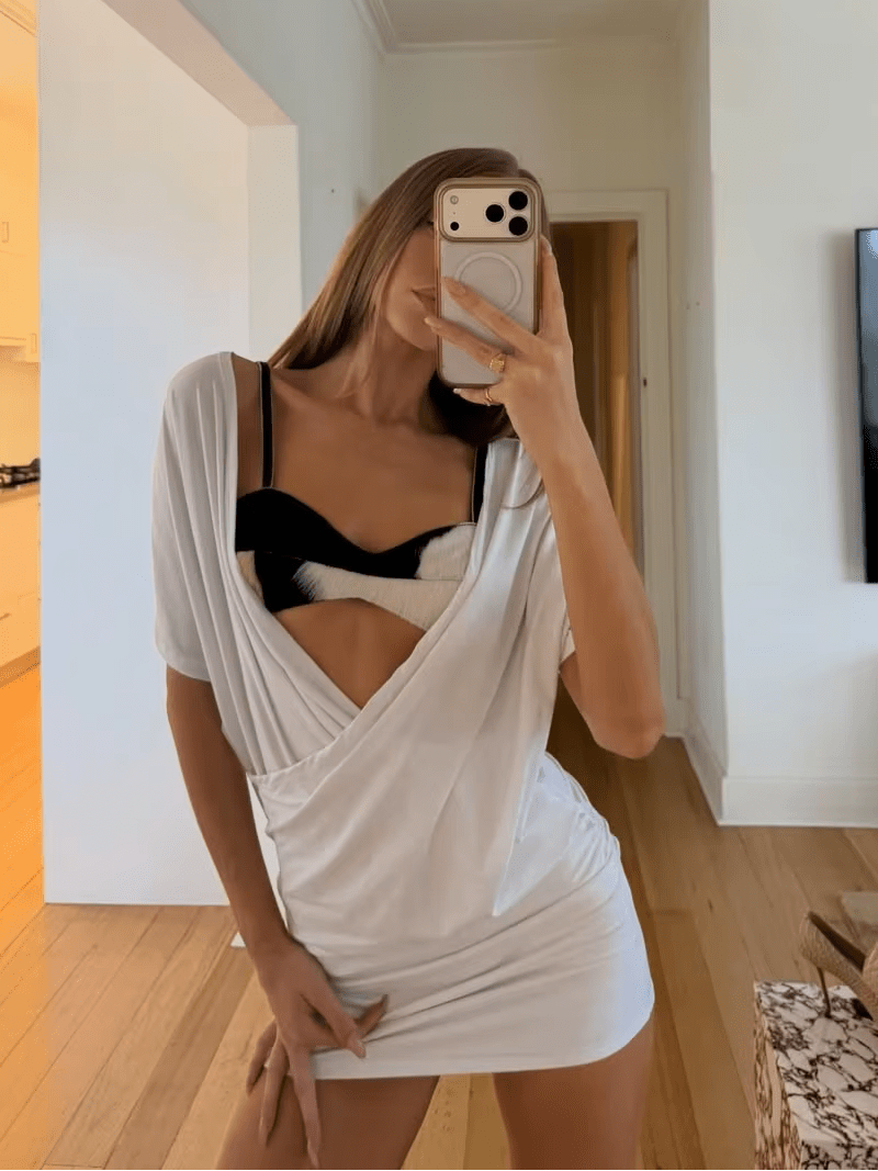 Mini-robe froncée Aishla