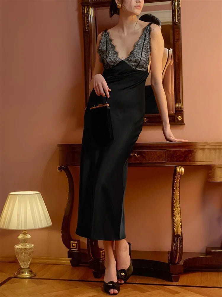 Robe d’été Ambre en dentelle, à encolure en V et empiècements