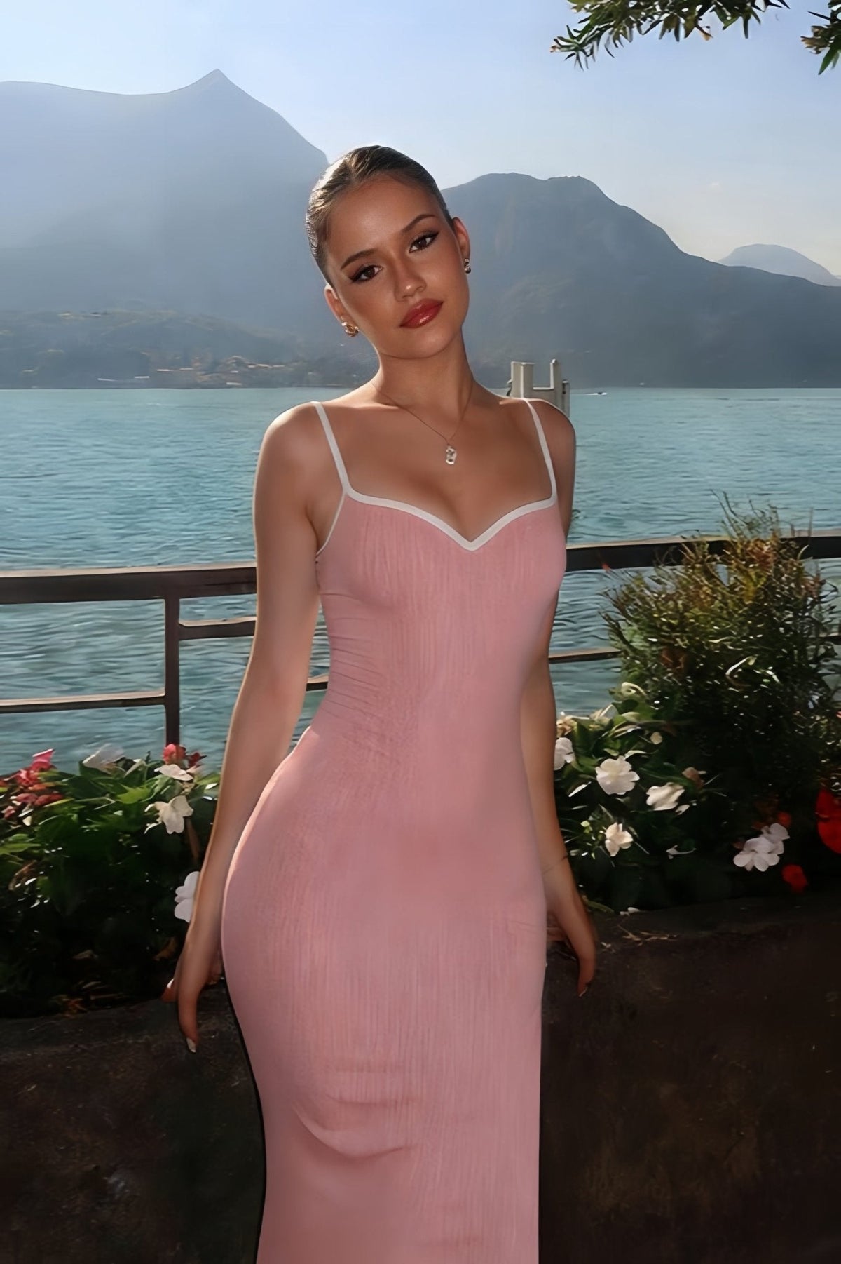 Robe longue moulante à bretelles Amelie