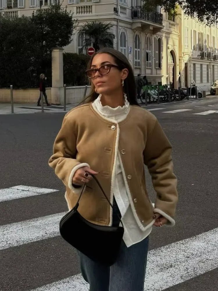 Manteau Aralyn en daim et fausse fourrure