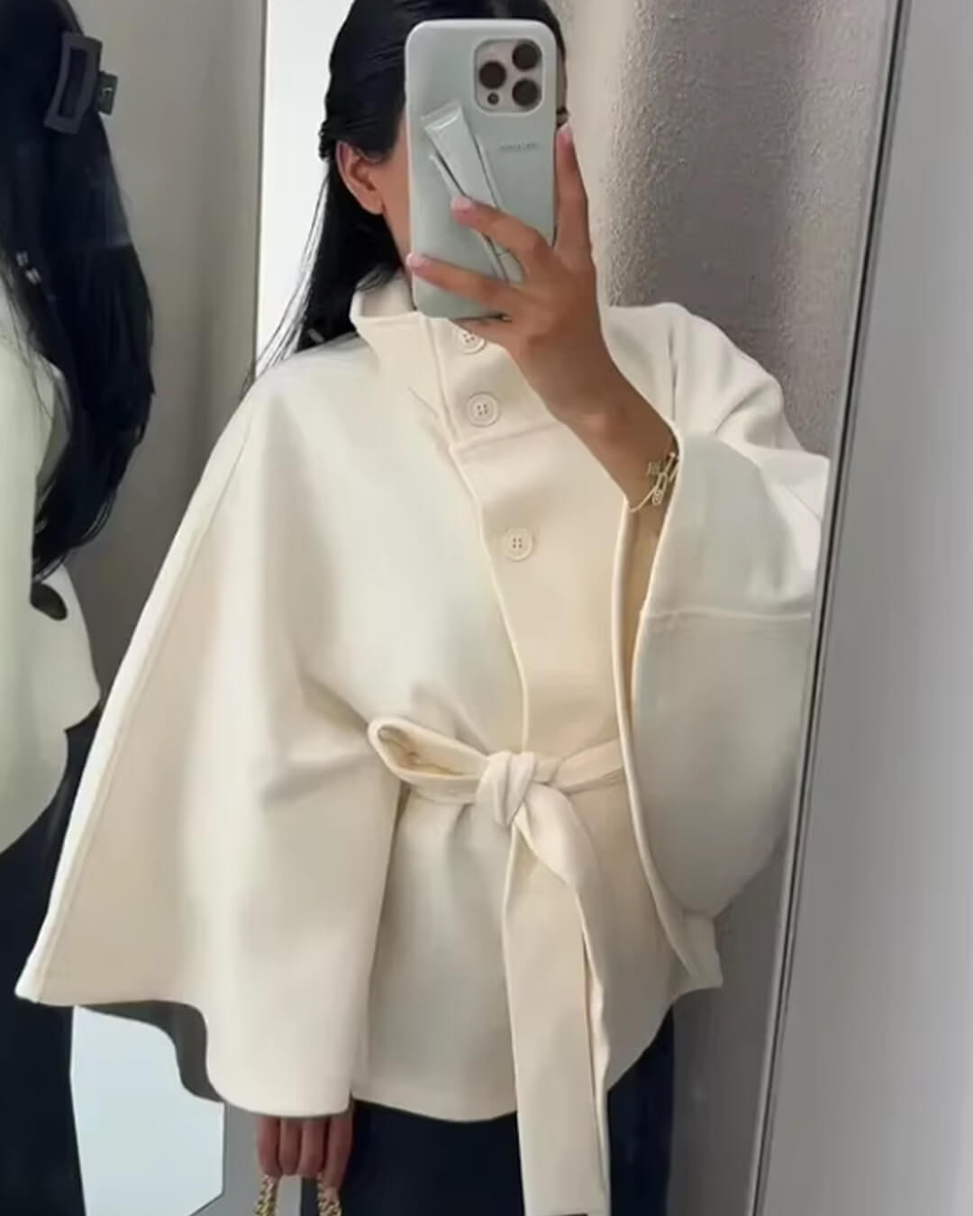 Veste cape élégante Arianne à col montant et ceinture