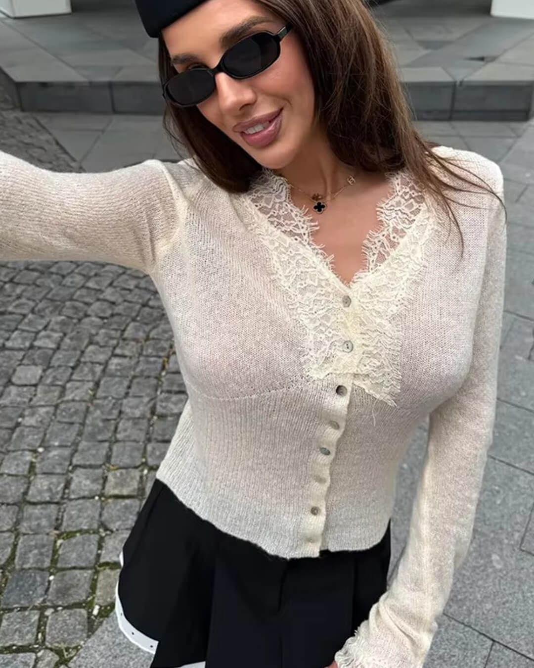 Cardigan en dentelle tricotée Aurélie