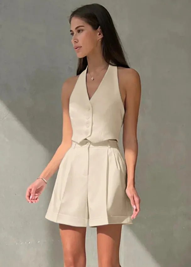 Ensemble Bianca composé d’un gilet dos nu structuré et d’un short