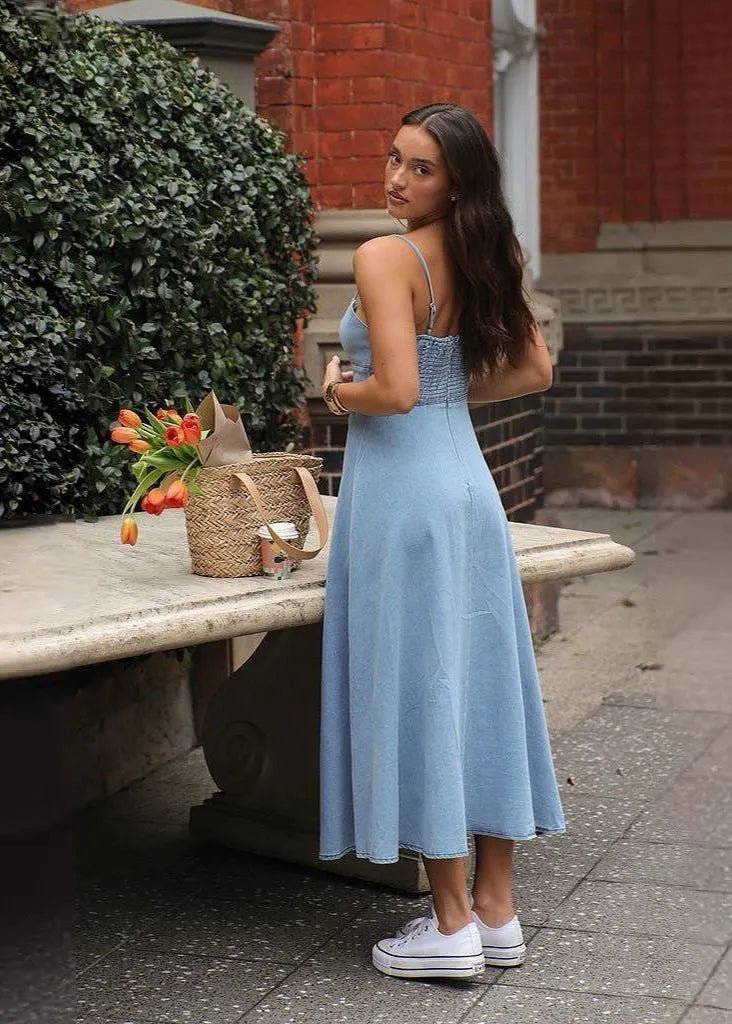 Robe midi Brianna en denim avec corset