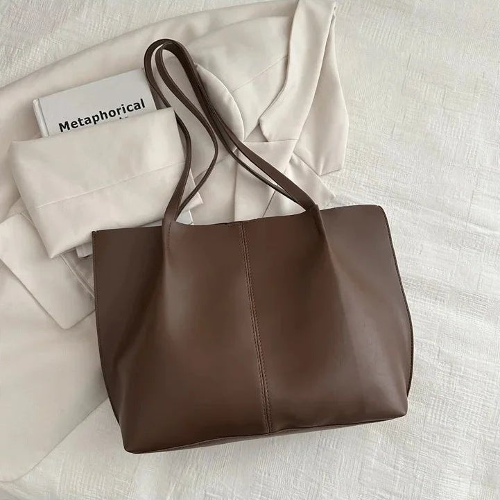 Sac fourre-tout Calista en similicuir