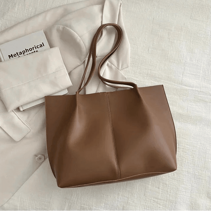 Sac fourre-tout Calista en similicuir