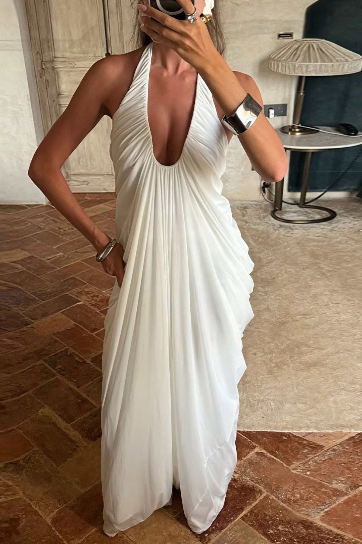 Robe longue en tulle à col dos nu et volants Calliope
