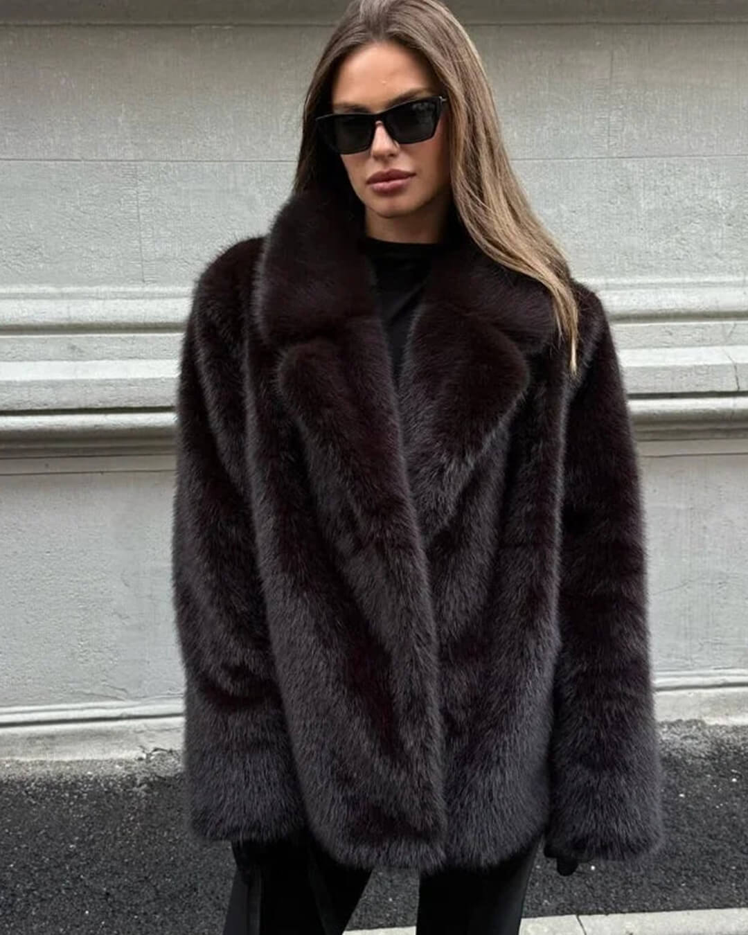 Manteau Carissa en fausse fourrure