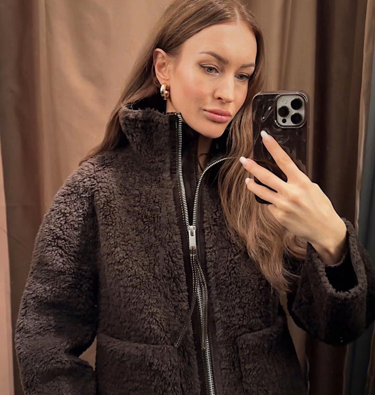 Veste Carol en fausse fourrure à col droit