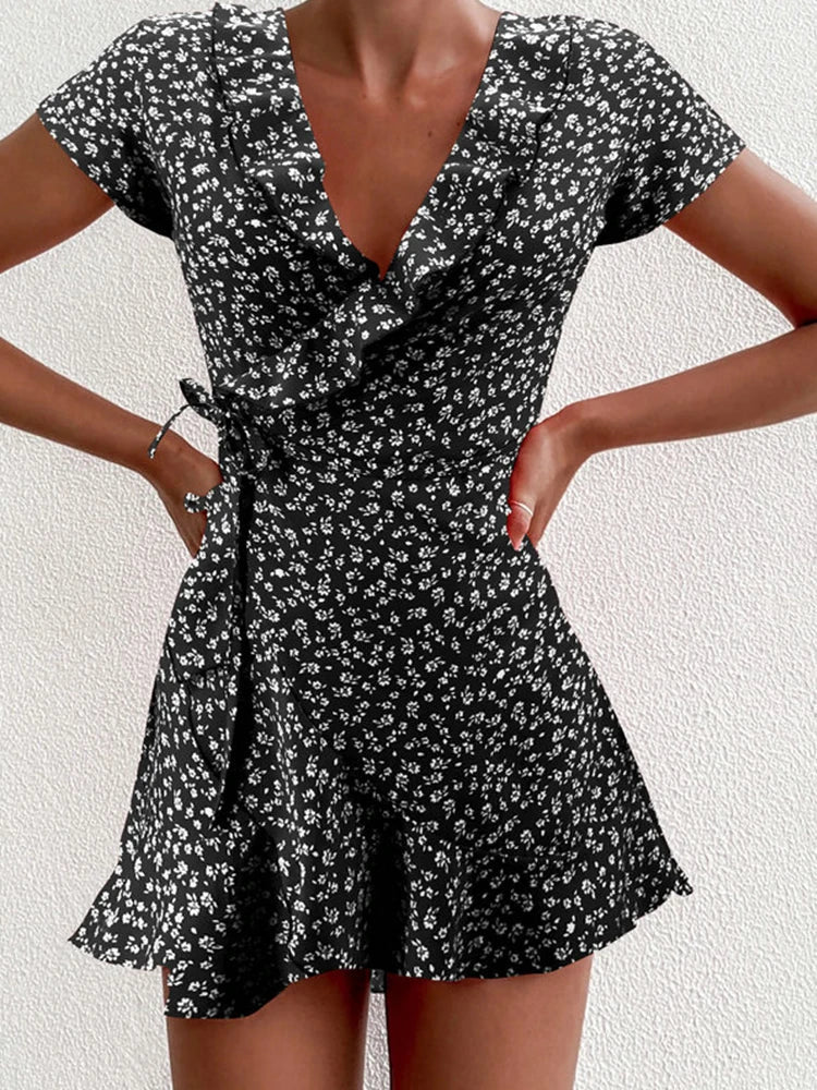 Mini-robe trapèze fleurie à col en V Celeste