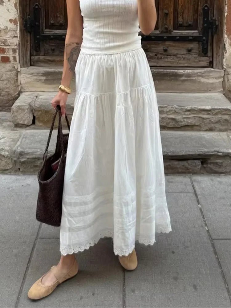Jupe longue en dentelle Celeste taille haute