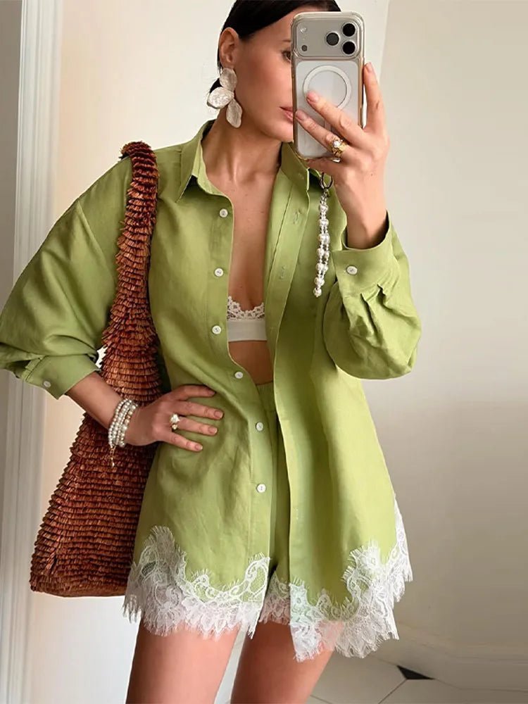 Ensemble de plage Celeste en chemise avec empiècements en dentelle