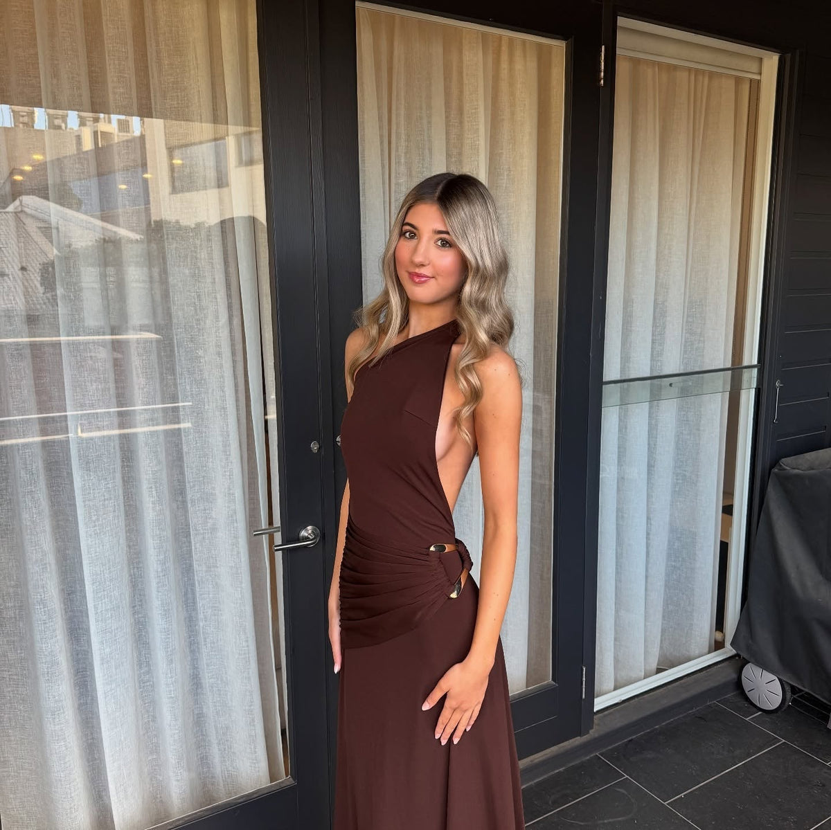 Robe longue moulante asymétrique à une épaule Celeste