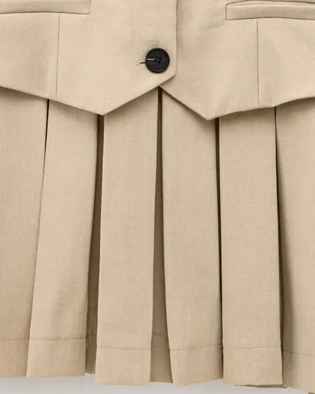 Mini-robe plissée sans manches Cheryl