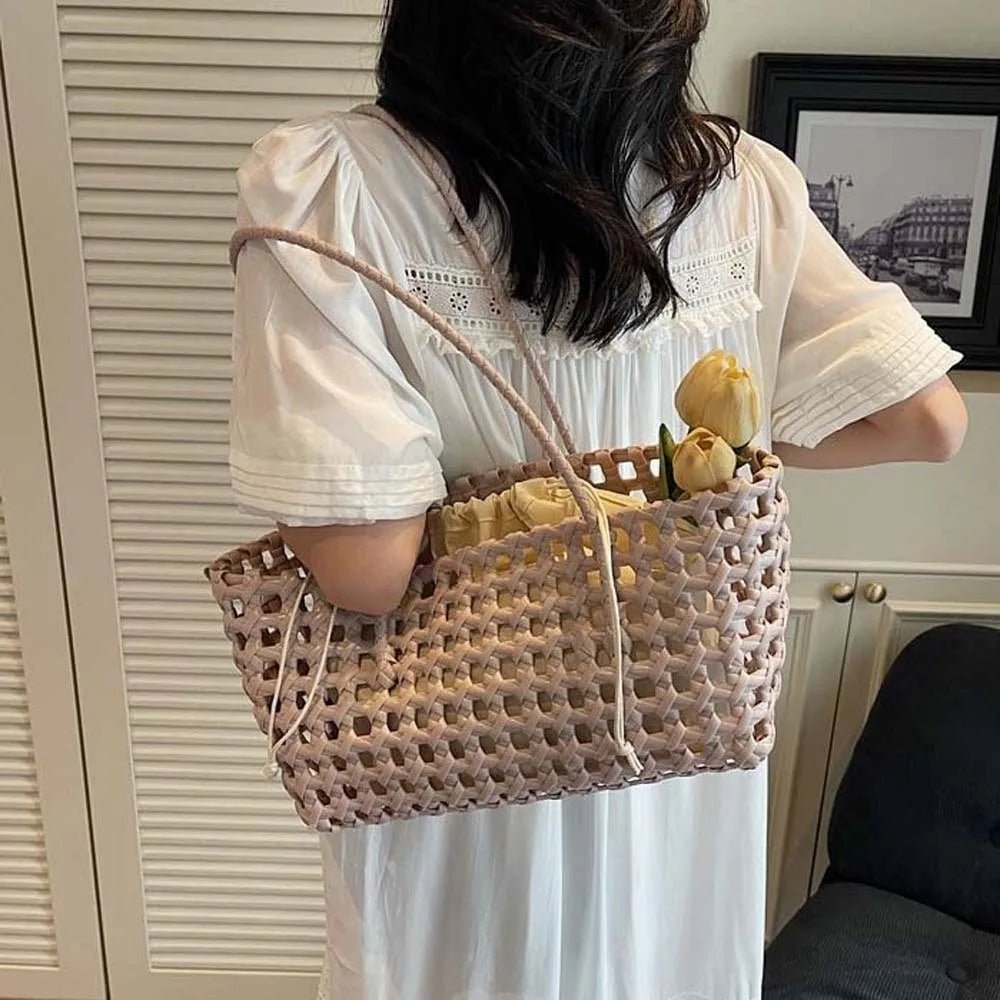 Sac cabas à bandoulière ajouré Claudia