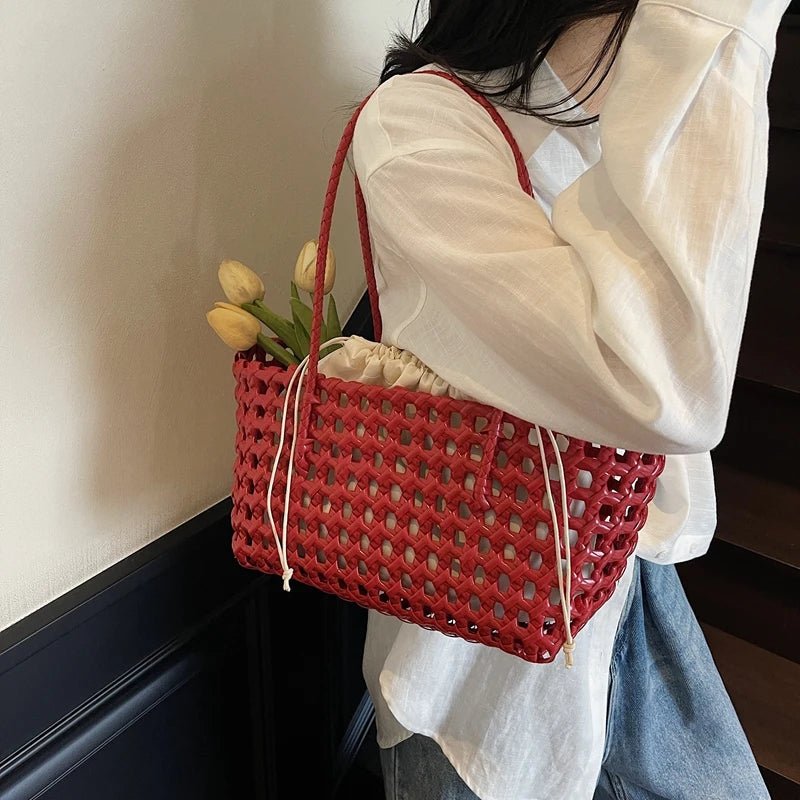 Sac cabas à bandoulière ajouré Claudia