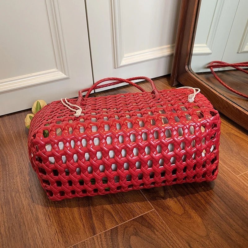 Sac cabas à bandoulière ajouré Claudia
