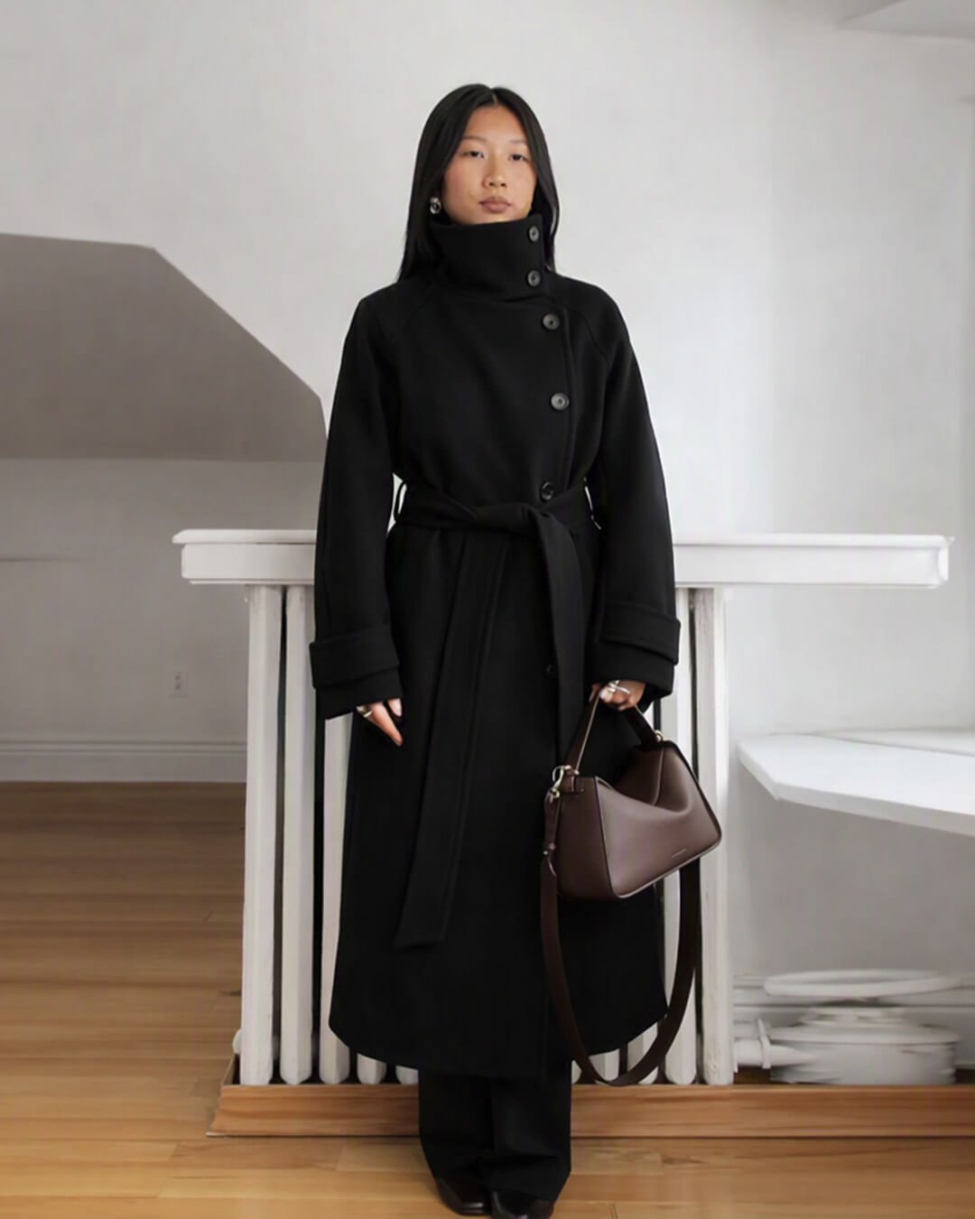 Manteau long Claudine à ceinture et col montant