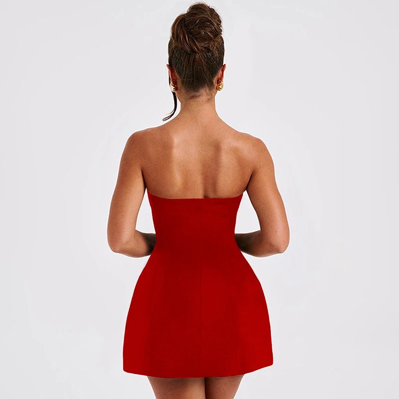 Mini-robe Colby sans bretelles à taille cintrée