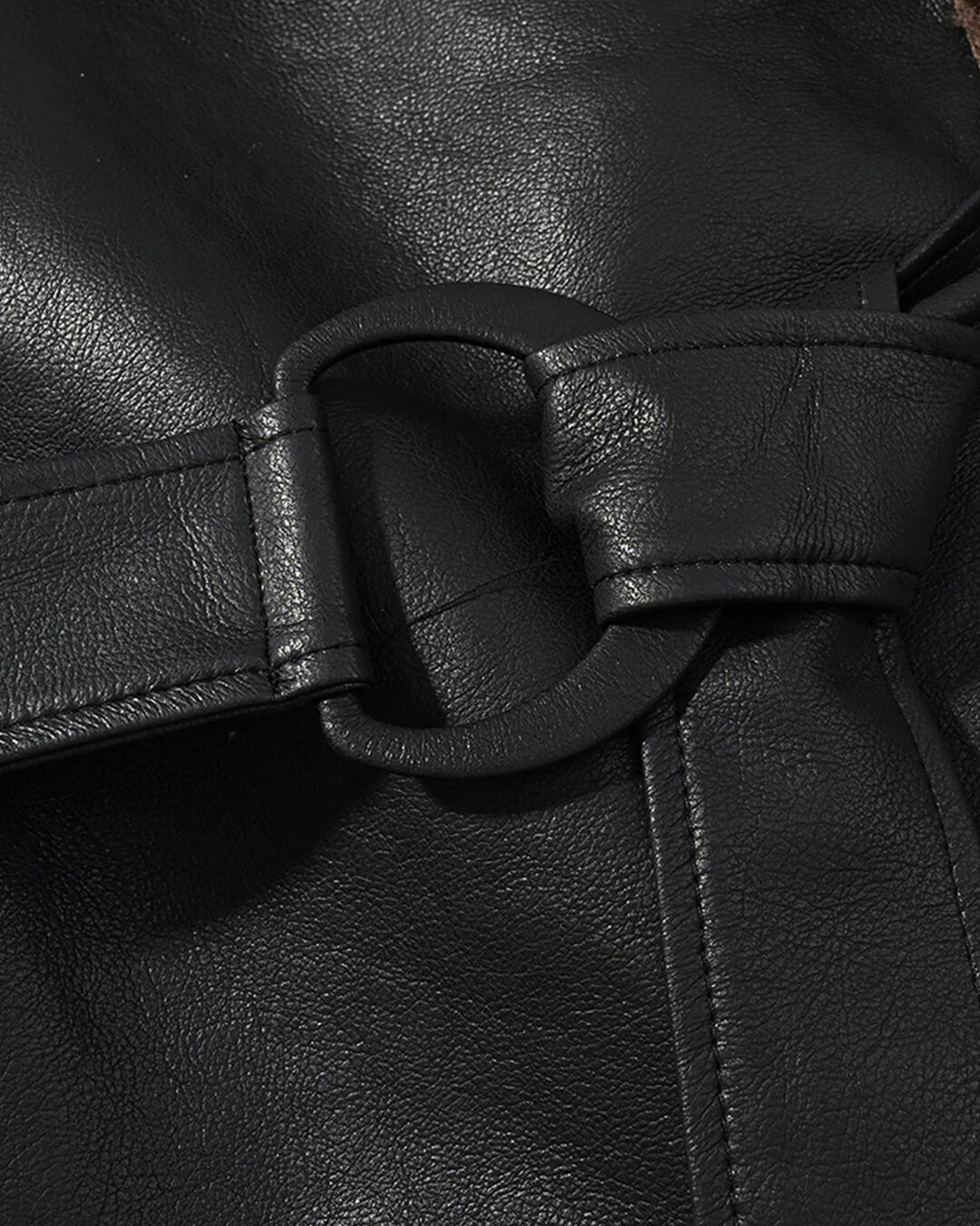 Veste courte ceinturée en similicuir Cora