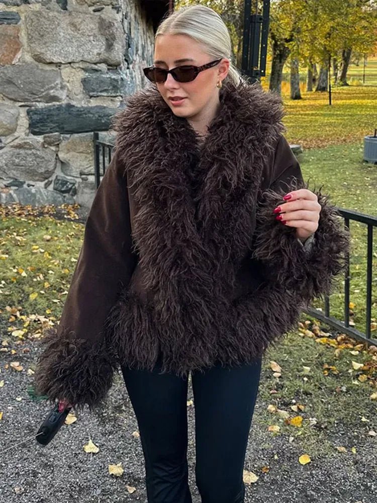 Manteau Daisy douillet en fausse fourrure