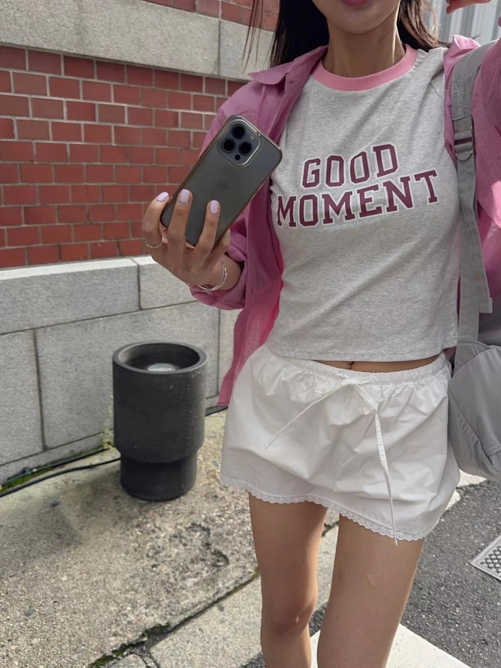 Ensemble Delia avec mini-jupe kawaii à décolleté plongeant