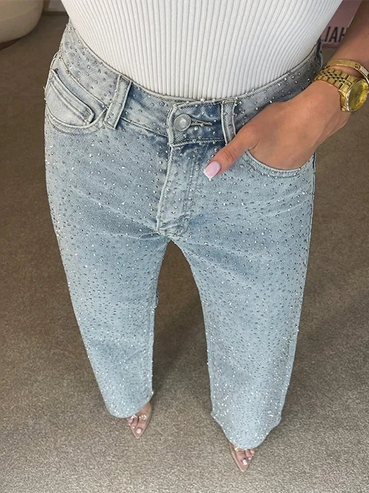 Pantalon en jean large Eliana orné de strass
