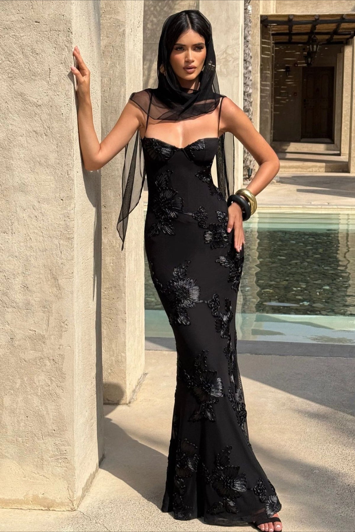 Robe Elodie à applications et à nouer dans le dos