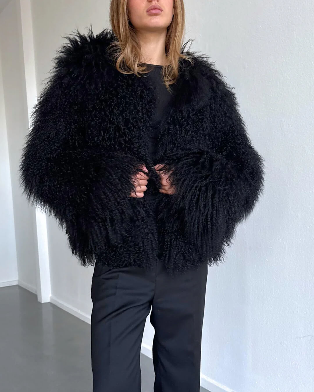 Manteau court duveteux en fausse fourrure Elsie