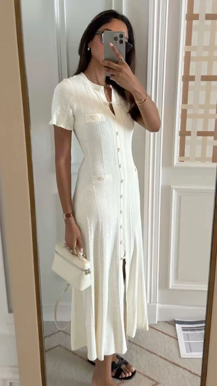 Robe midi en maille boutonnée sur le devant Erlinda