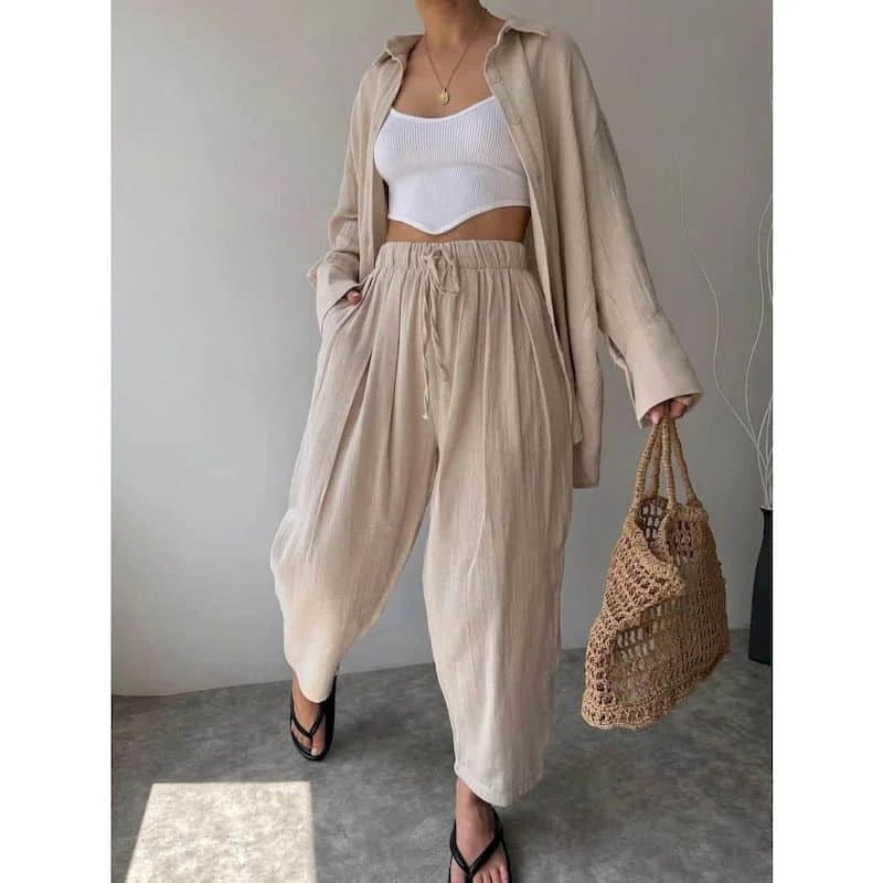 Ensemble Frances avec haut à manches longues à revers et pantalon