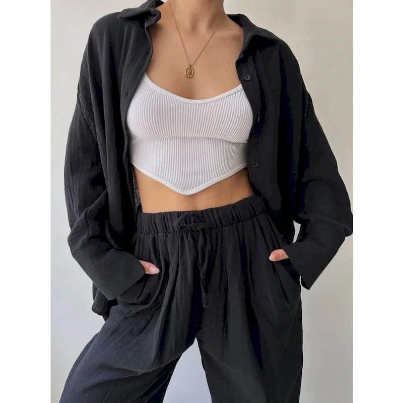 Ensemble Frances avec haut à manches longues à revers et pantalon