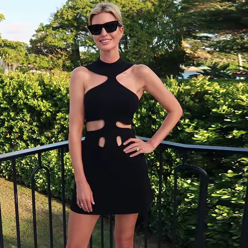 Robe courte Gisele dos nu et épaules dénudées