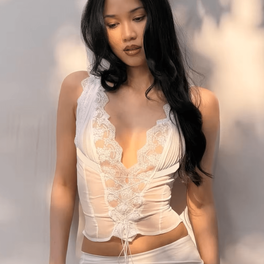 Ensemble jupe Guinevere bordé de dentelle et dos à nouer