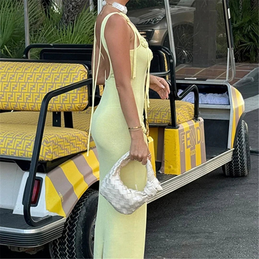 Robe midi en maille brodée de fleurs Hanna