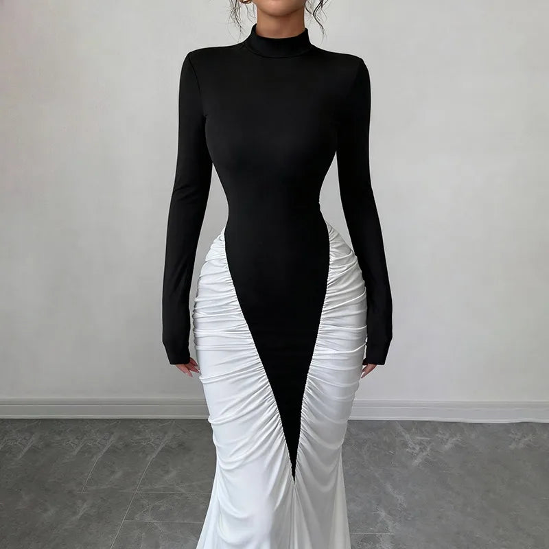 Robe longue à col montant