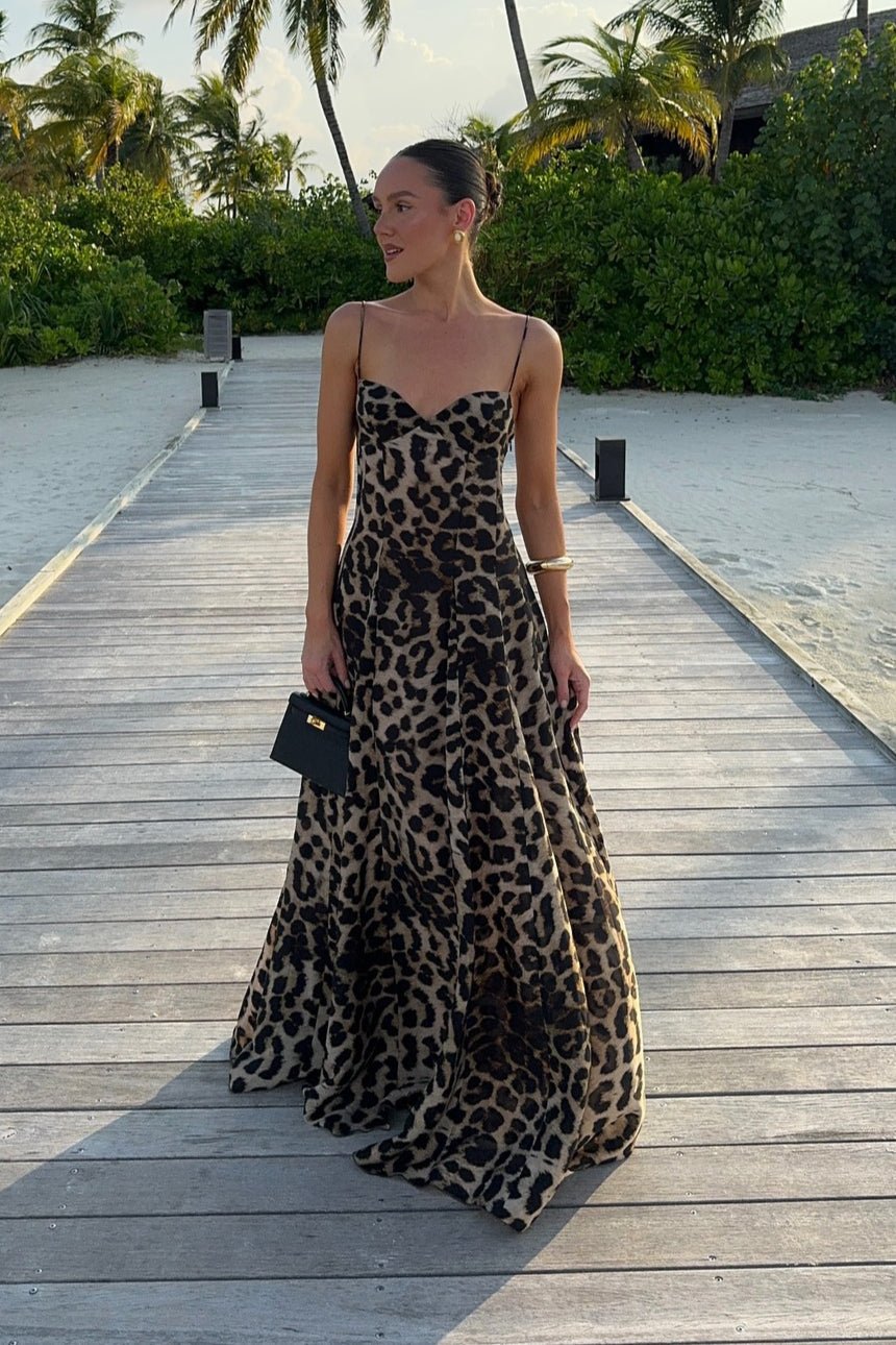 Robe longue à fines bretelles et imprimé léopard Imogen