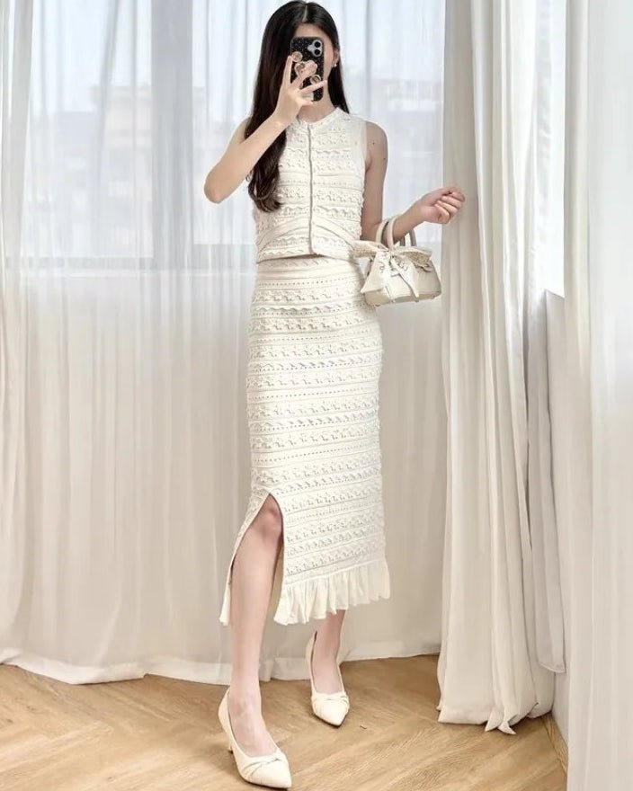 Ensemble gilet Isabella en maille fleurie et jupe midi à volants