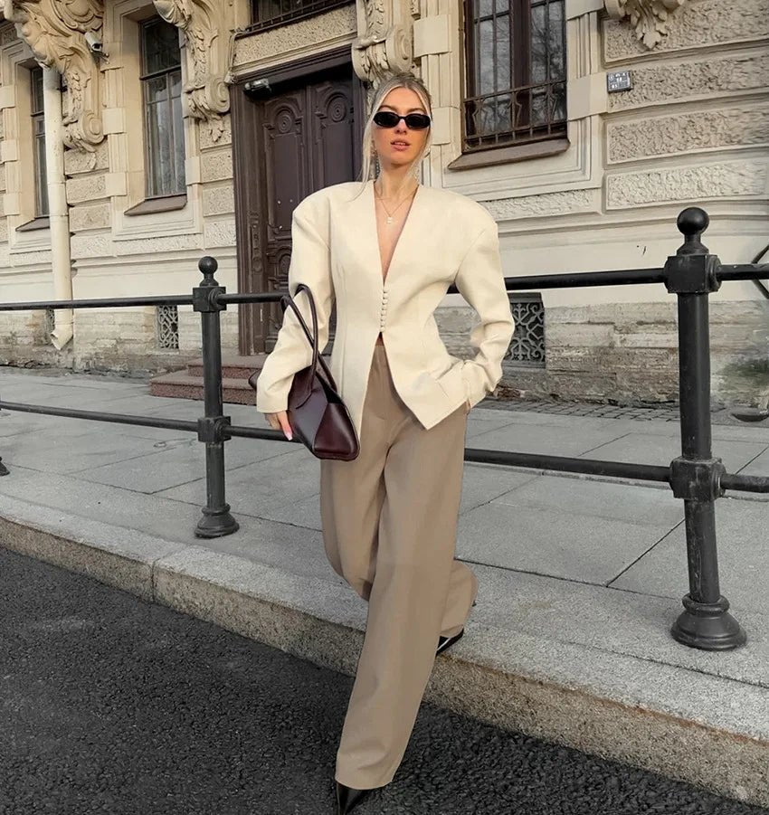 Blazer ajusté rembourré Isadora