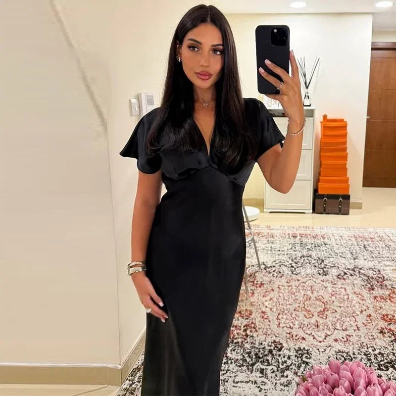 Robe midi satinée à col en V Janna