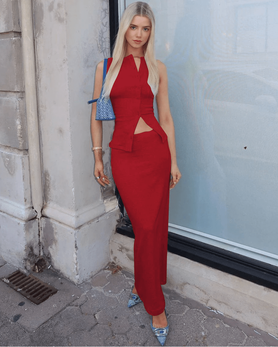 Ensemble Jenny composé d’un haut côtelé boutonné et d’une jupe longue