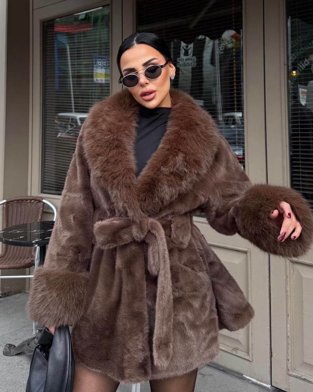 Manteau Jessa bordé de fausse fourrure
