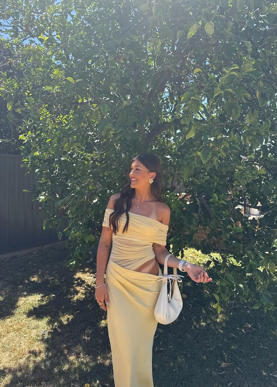 Robe longue en mesh dos nu et épaules dénudées Jessa