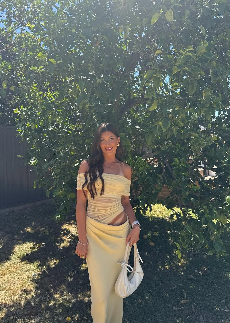 Robe longue en mesh dos nu et épaules dénudées Jessa